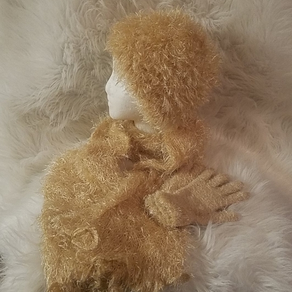 GOLD MAGIC SCARF THREE PIECE SET - Picture 4 of 8